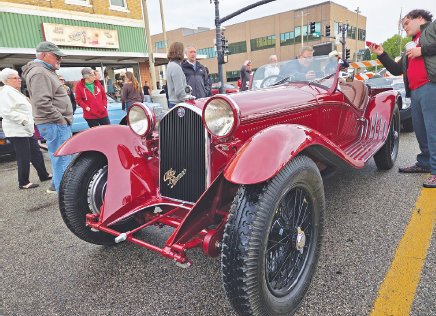 Photo of a 1932 Alfa Romeo 2300 Corto Spider.